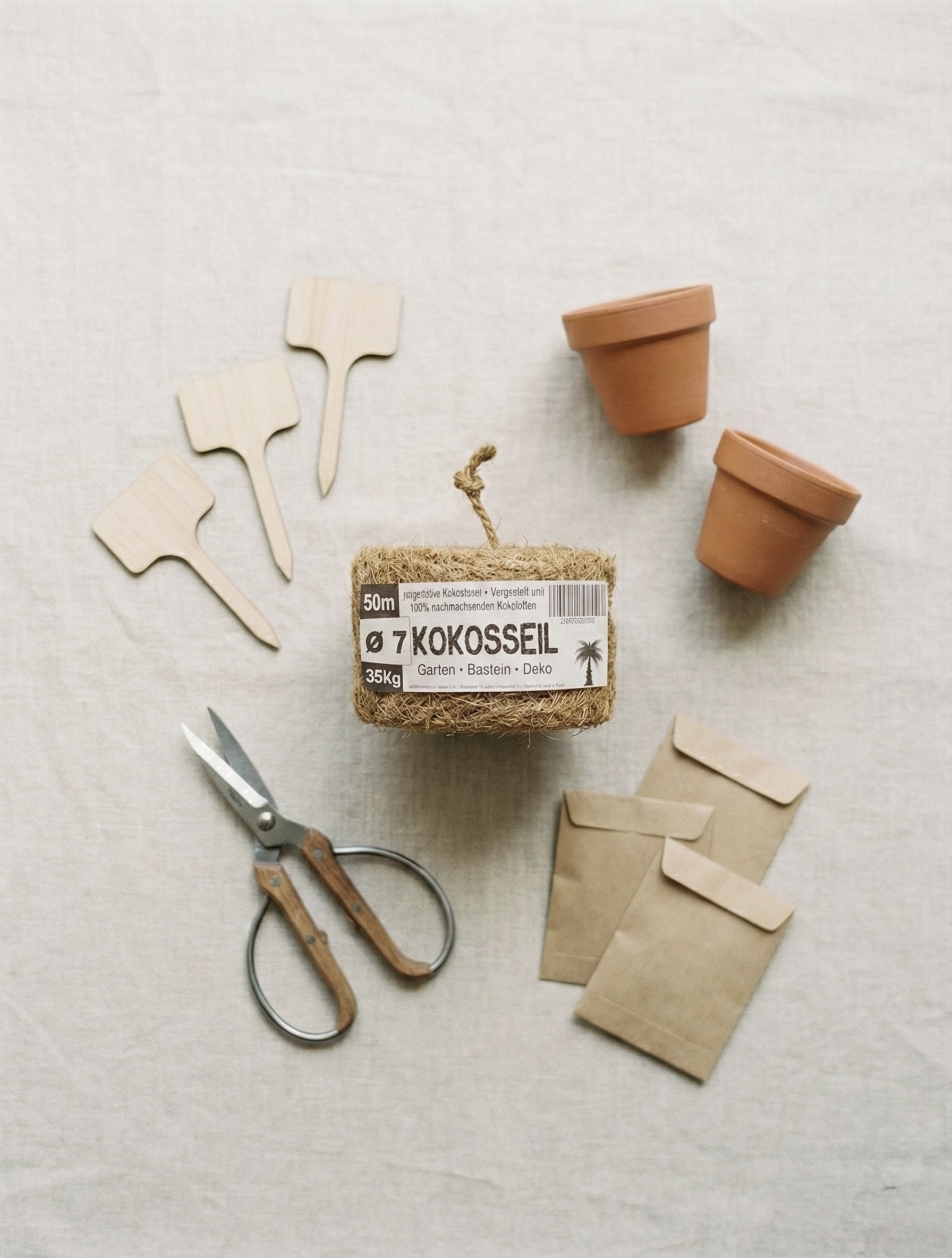 Japanese Kokedama mit Kokosseil - h&auml;ngende Moosb&auml;lle